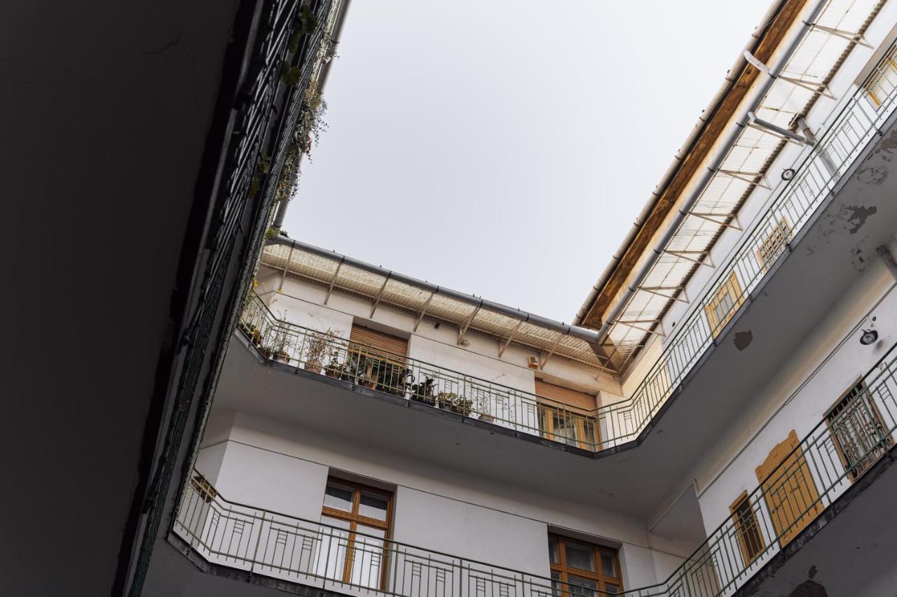 Szasz Apartment Villa 2 next to Buda Castle district Budapest Exterior foto
