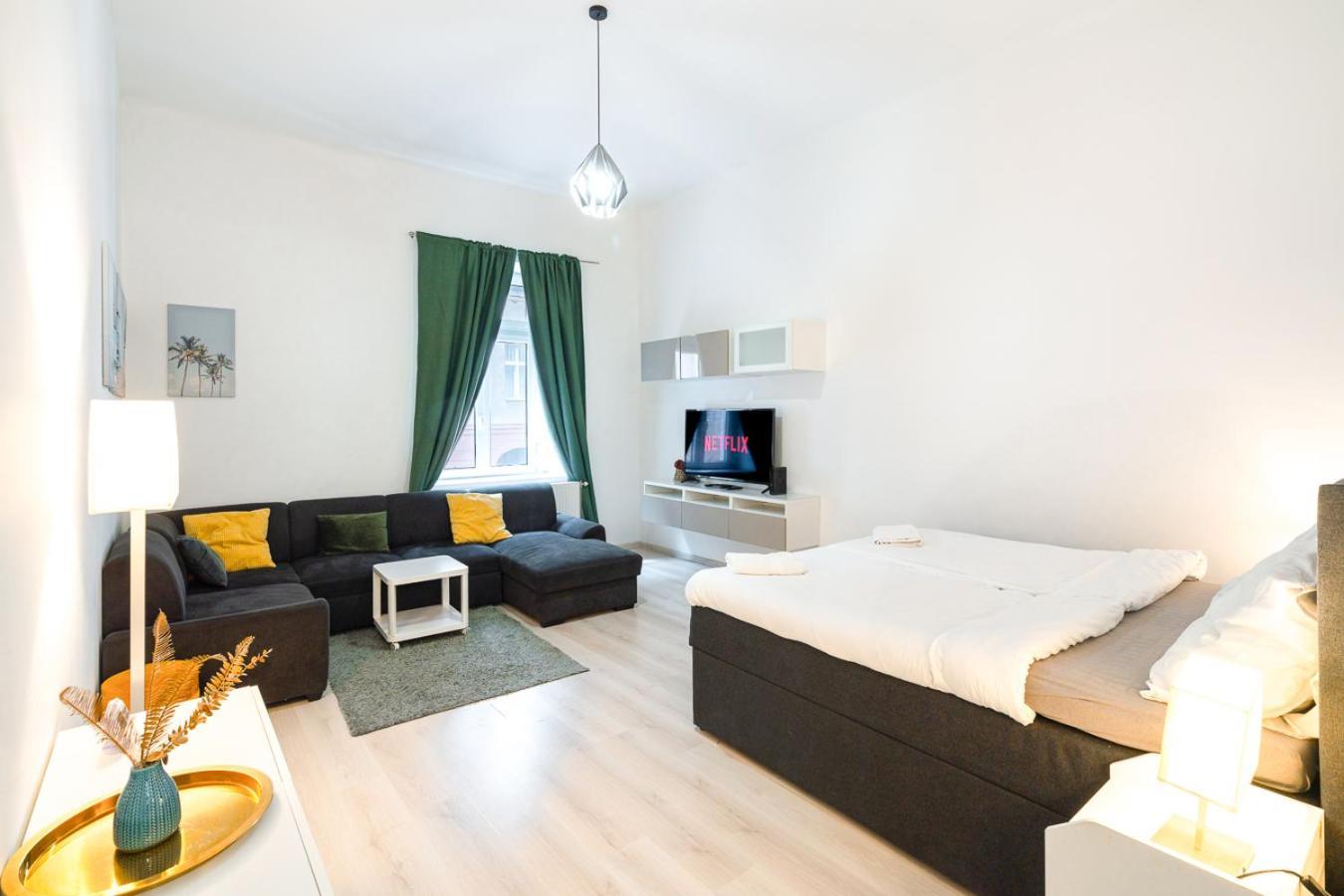 Szasz Apartment Villa 2 next to Buda Castle district Budapest Exterior foto